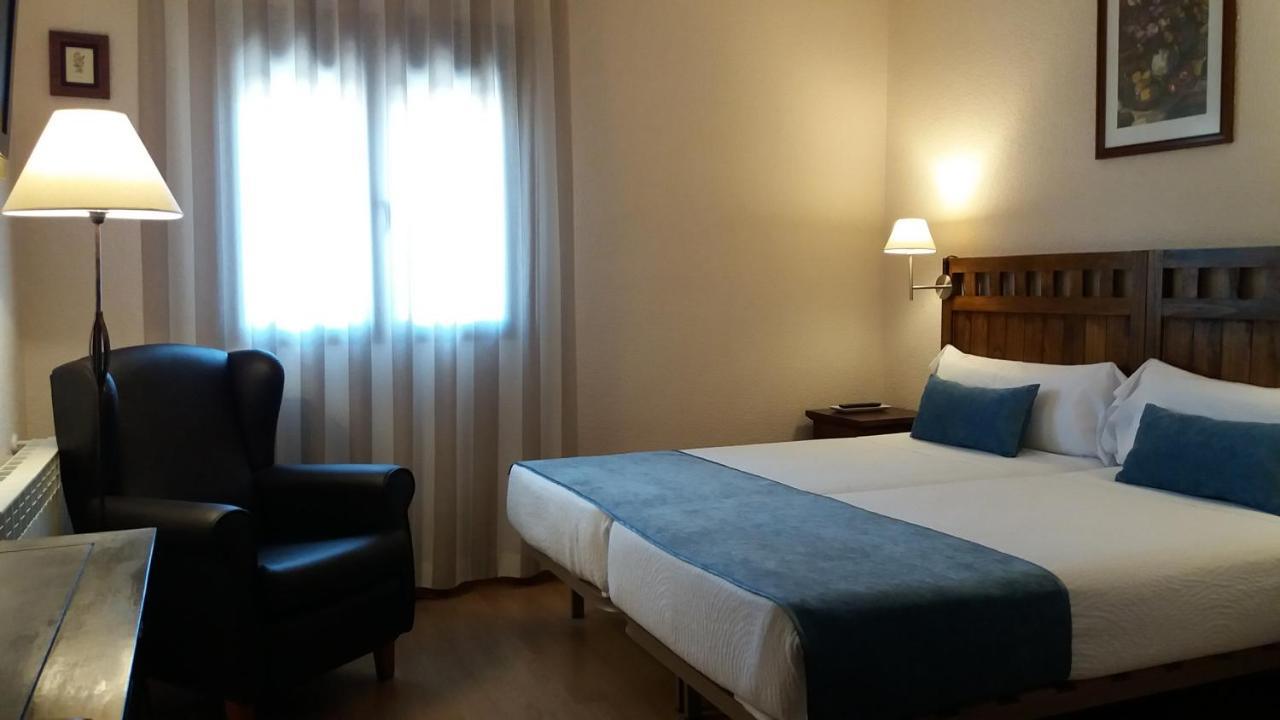 Hostal Rural Moratin 帕斯特拉纳 外观 照片