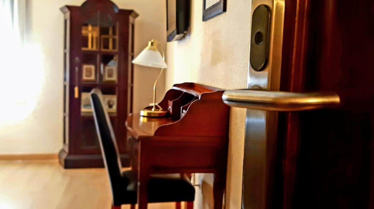 Hostal Rural Moratin 帕斯特拉纳 外观 照片