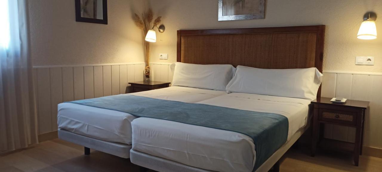 Hostal Rural Moratin 帕斯特拉纳 外观 照片